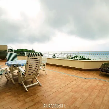 E Chiamala......senza Vista Mare! Apartmán Sanremo