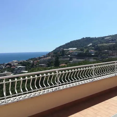 E Chiamala......senza Vista Mare! Sanremo
